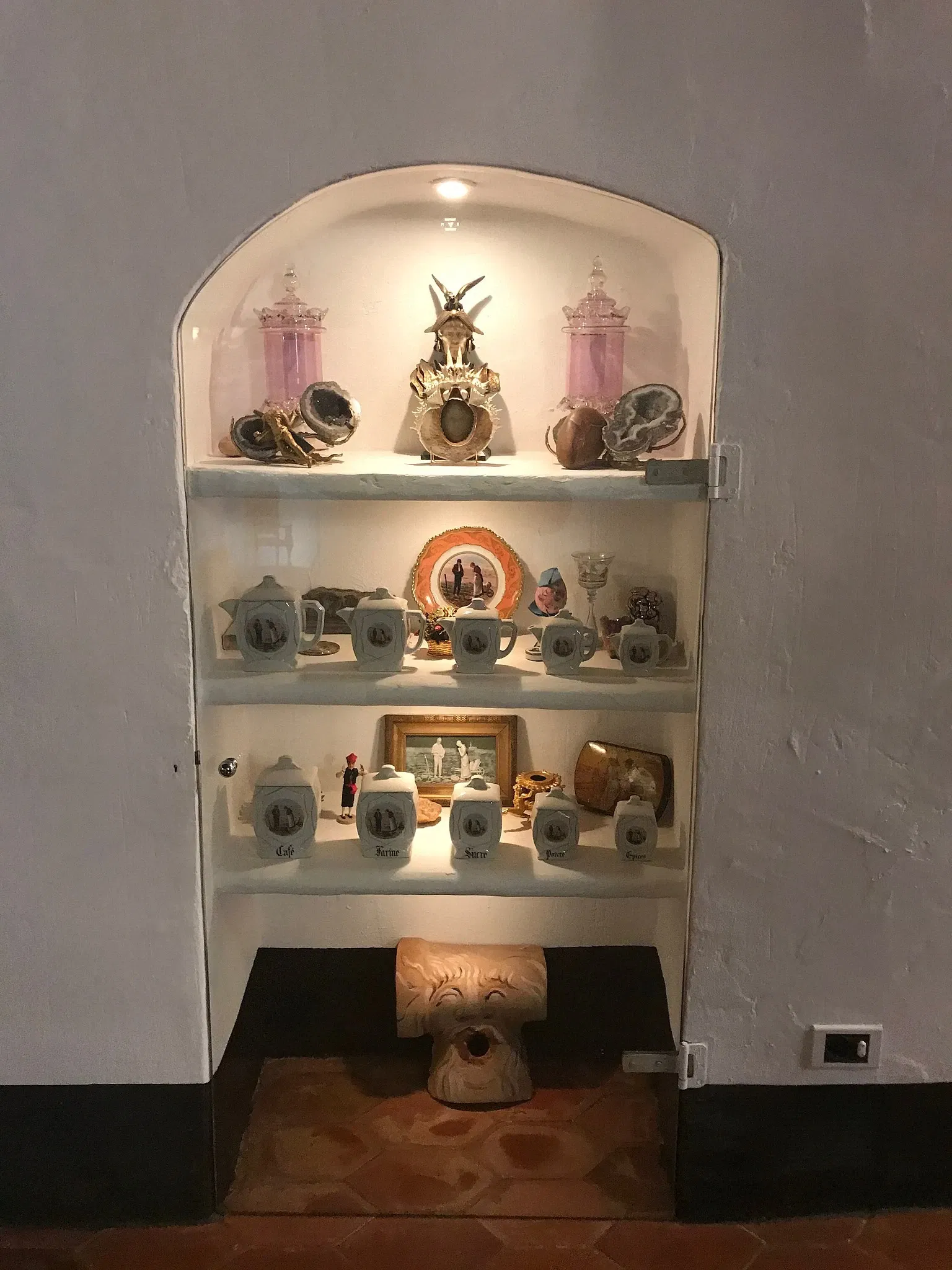 Maison-musée château Gala Dalí