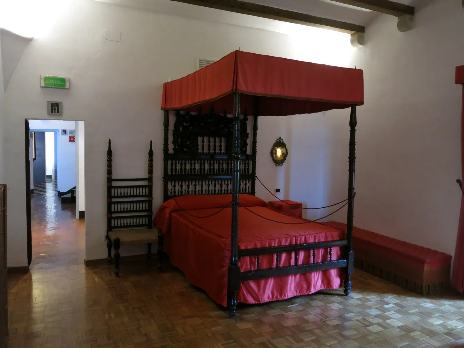 Maison-musée château Gala Dalí