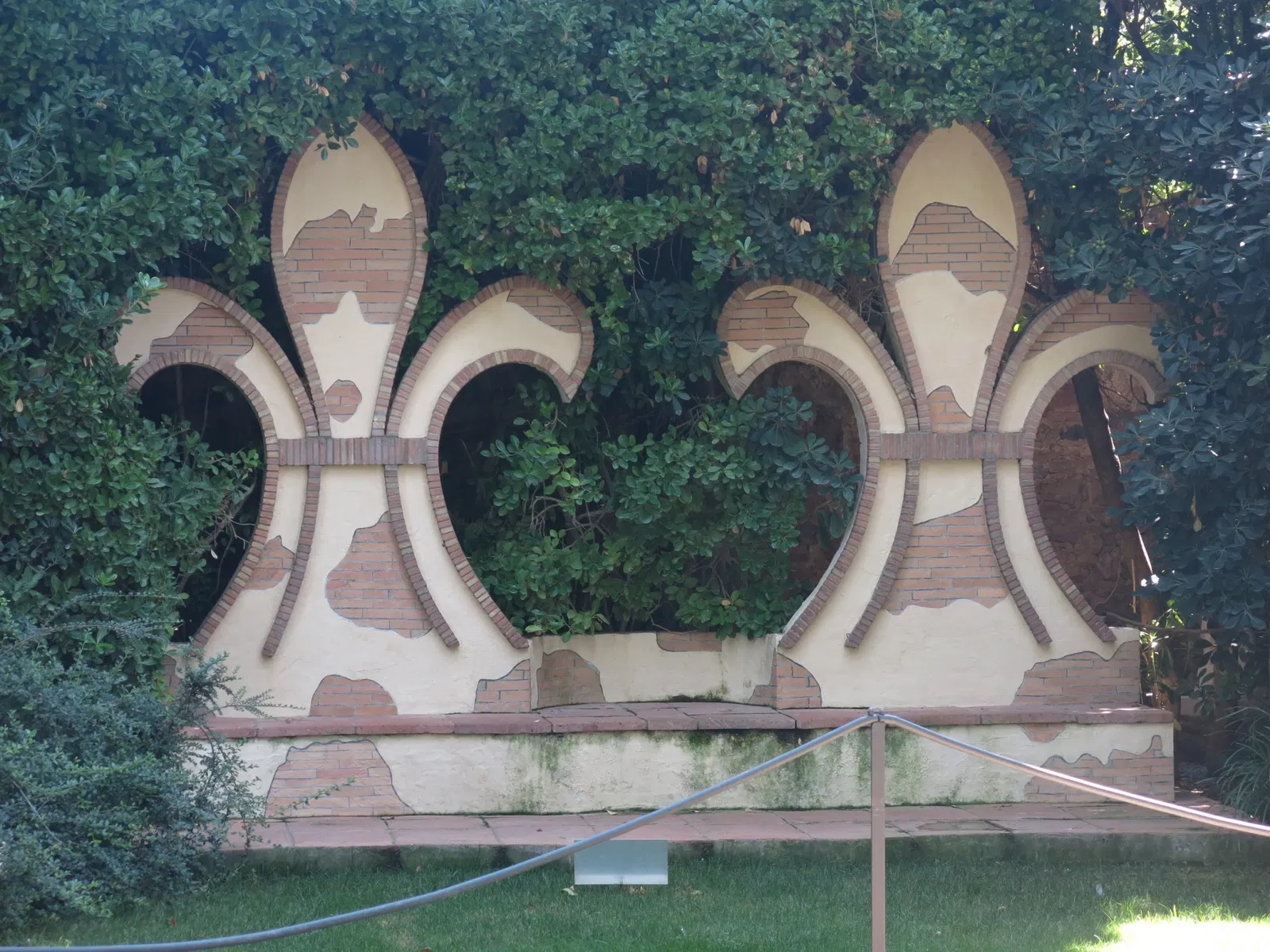 Maison-musée château Gala Dalí