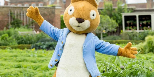 Hampton Court Palace (London) - Visitor Information & Reviews