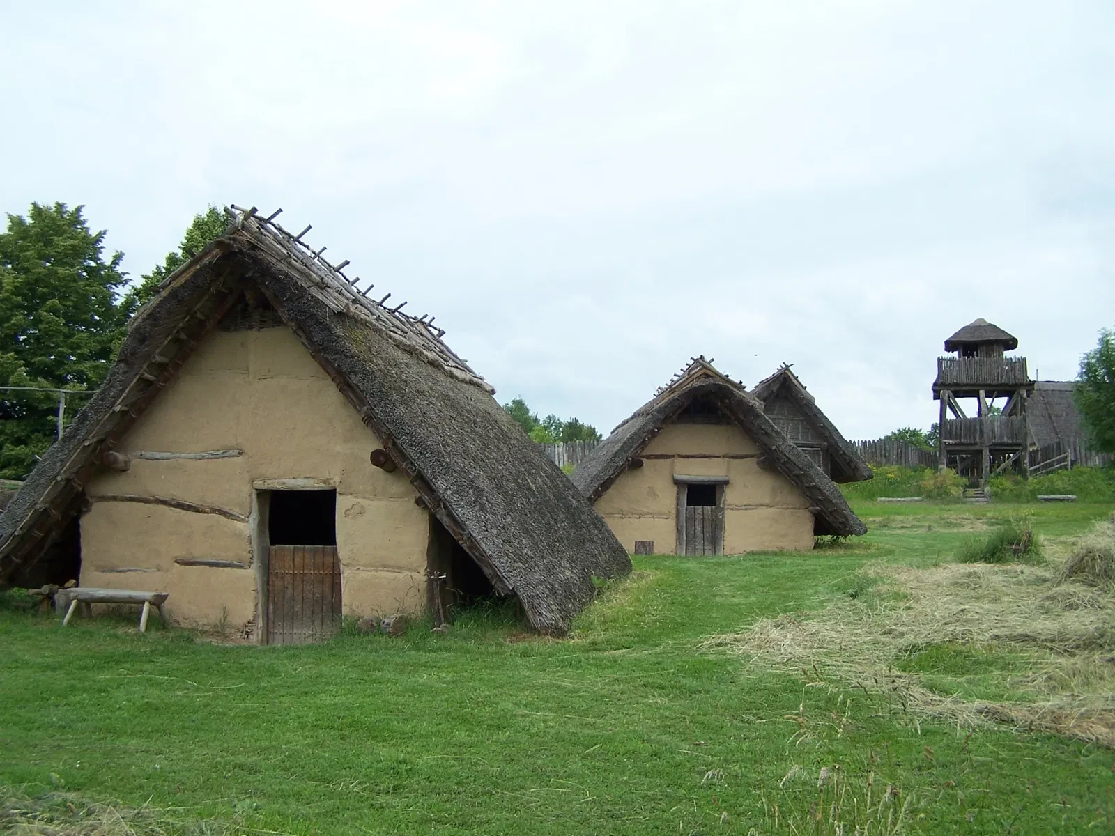 Funkenburg Westgreußen