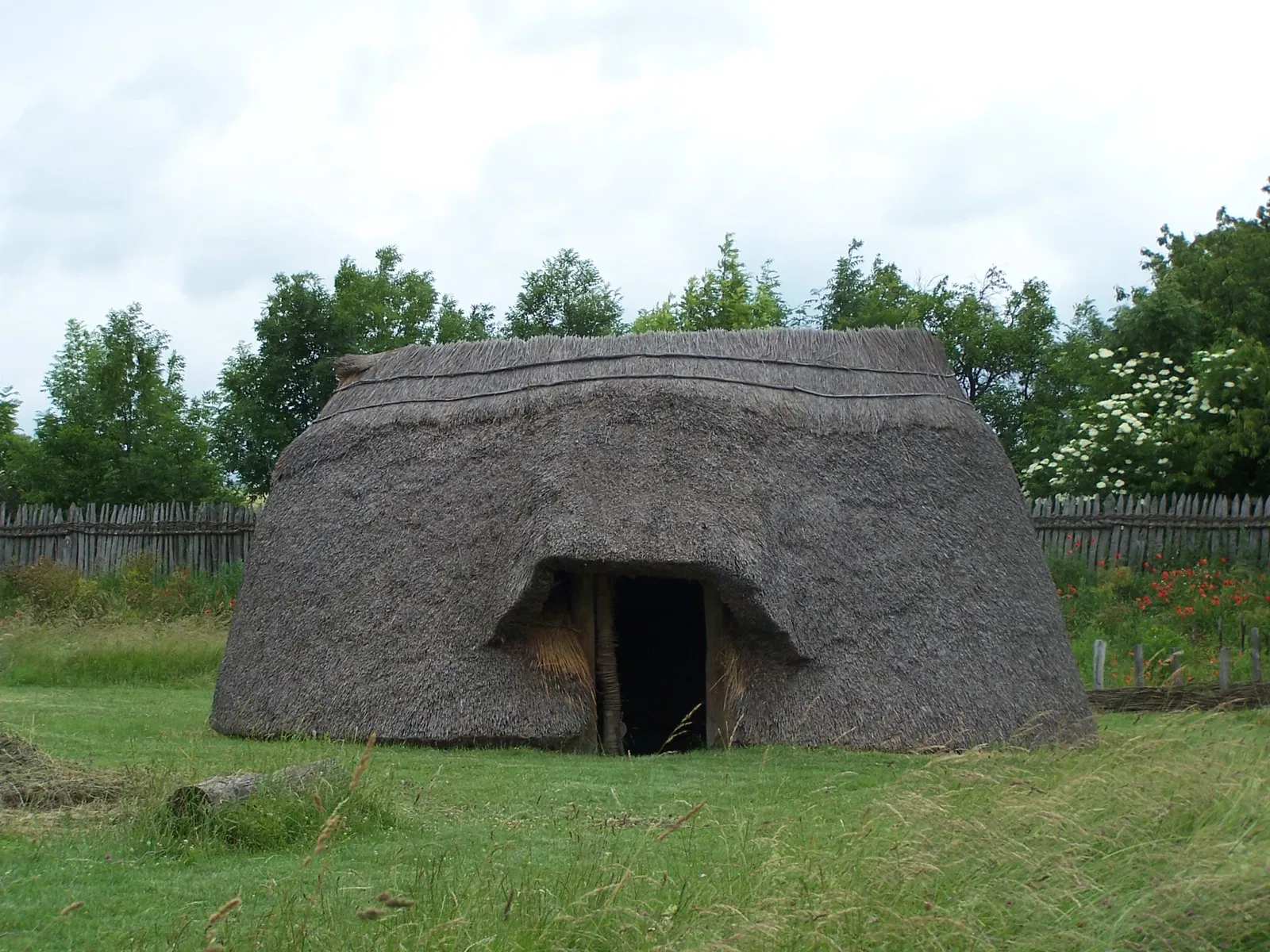 Funkenburg Westgreußen