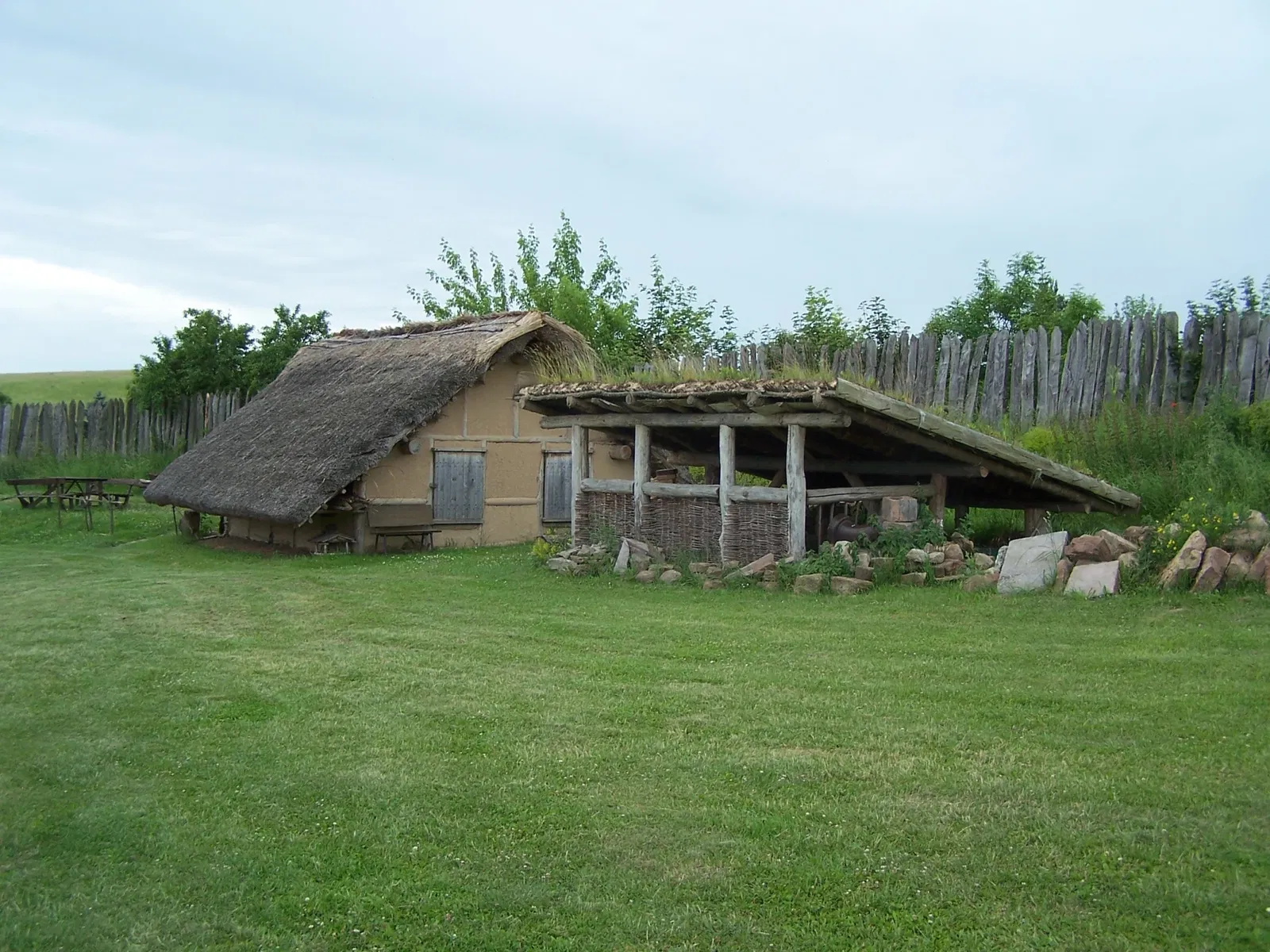 Funkenburg Westgreußen