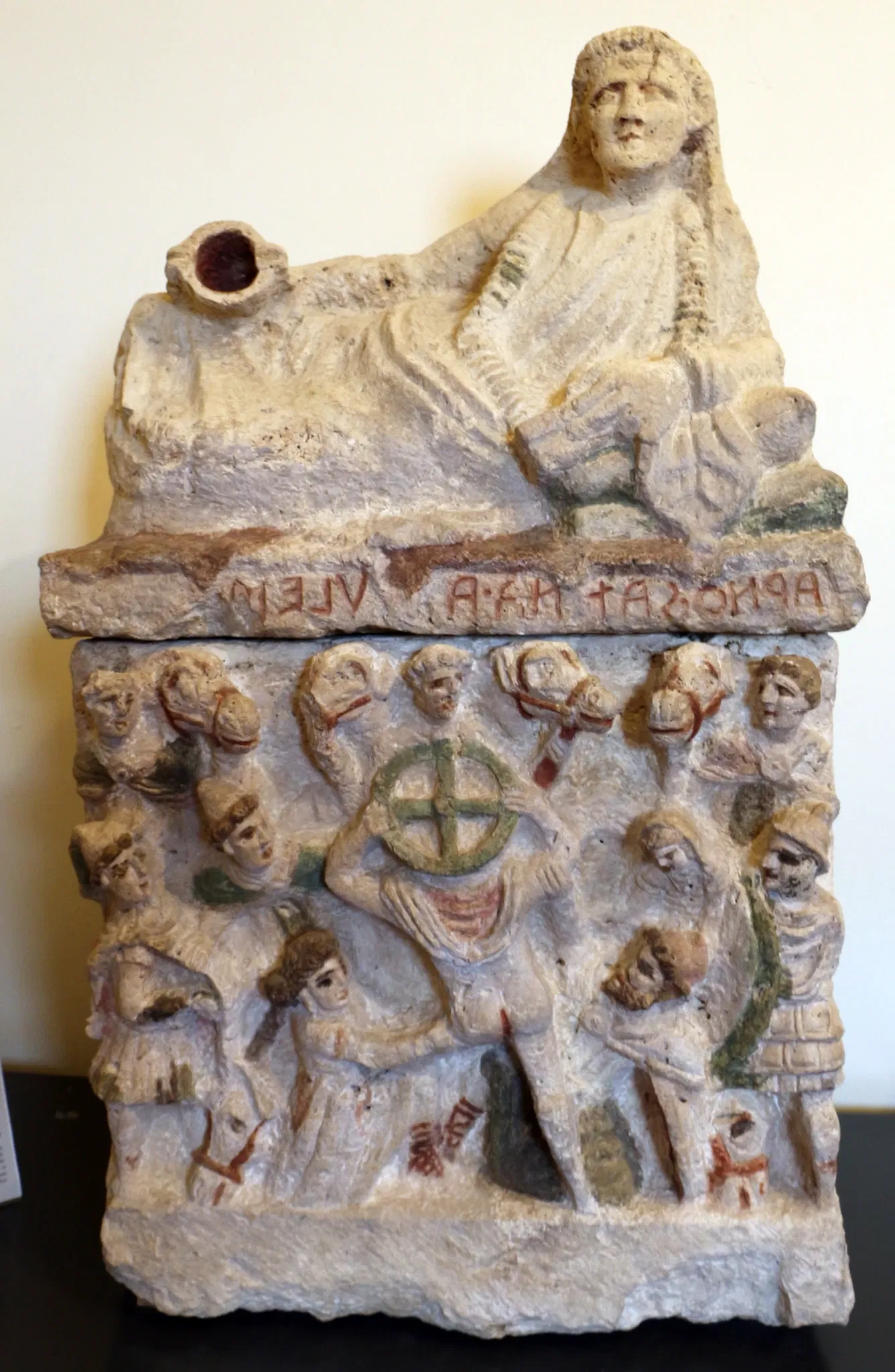 Ipogeo dei Volumni e necropoli del Palazzone