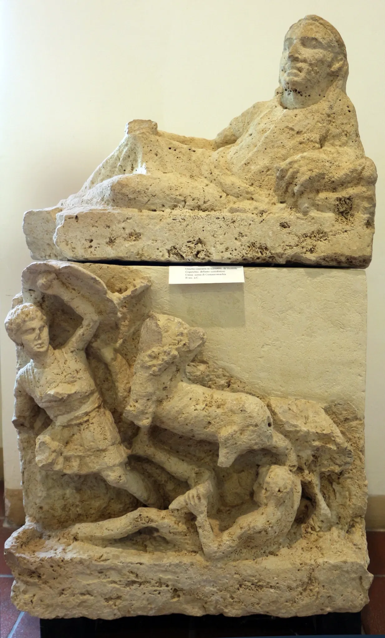 Ipogeo dei Volumni e necropoli del Palazzone