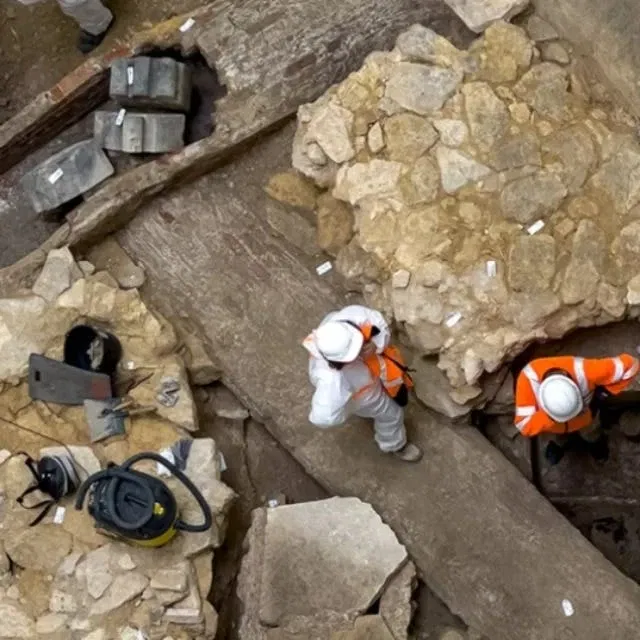 Archaeologists at the Bedside of Notre-Dame Cathedral