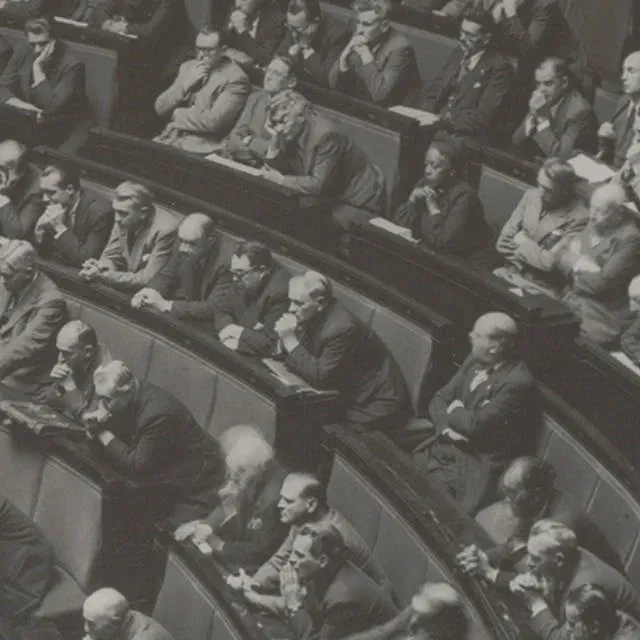 Women MPs in 1945: From the Shadows to the Hemicycle
