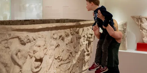 Archeology collections