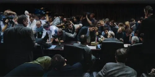 Luc Delahaye: El Eco del Mundo