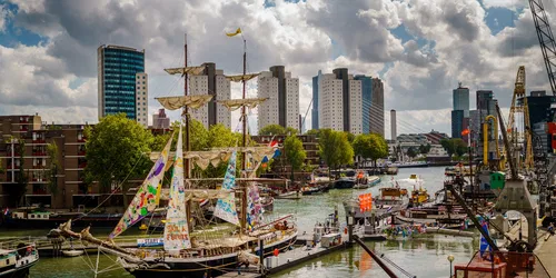 Venster op de haven - 100 jaar Spido