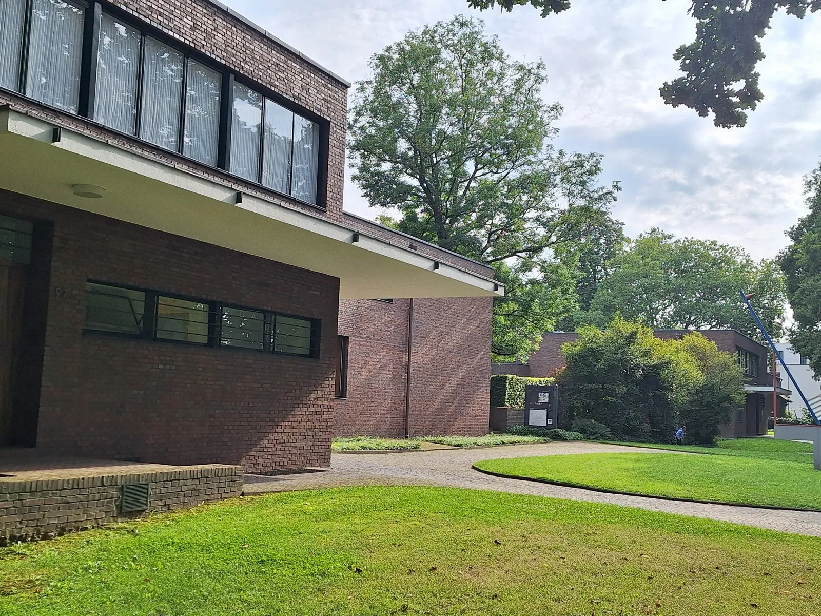 Haus Lange and Haus Esters • Arthur