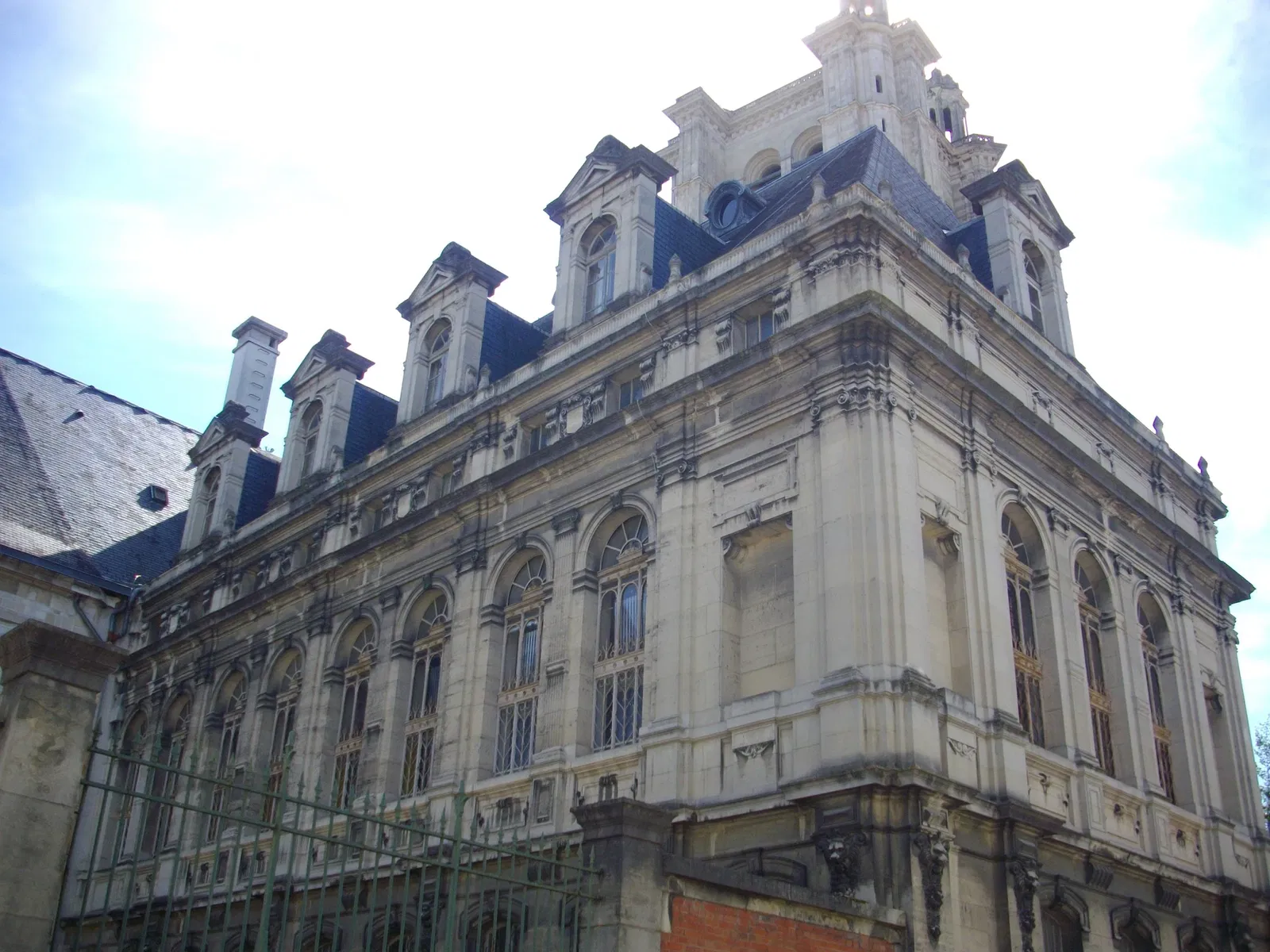 Museum of Fine Arts and Archeology