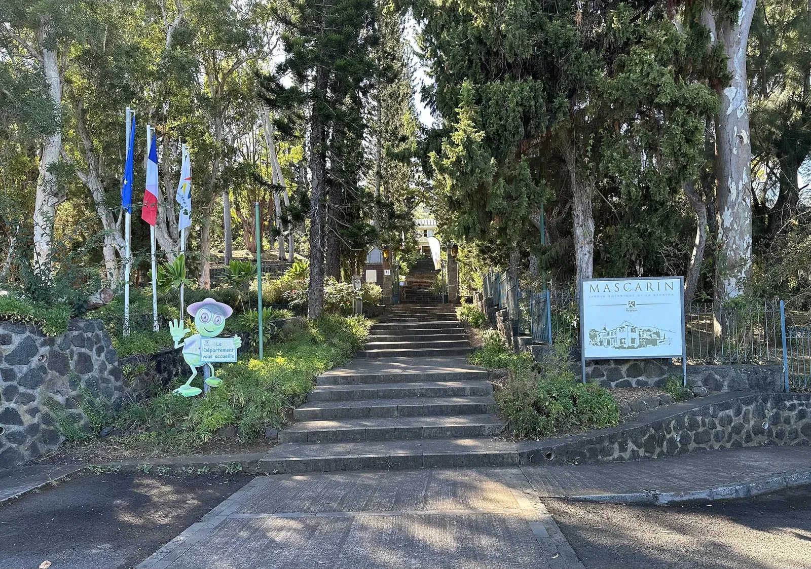 National Conservatory and Botanical Garden