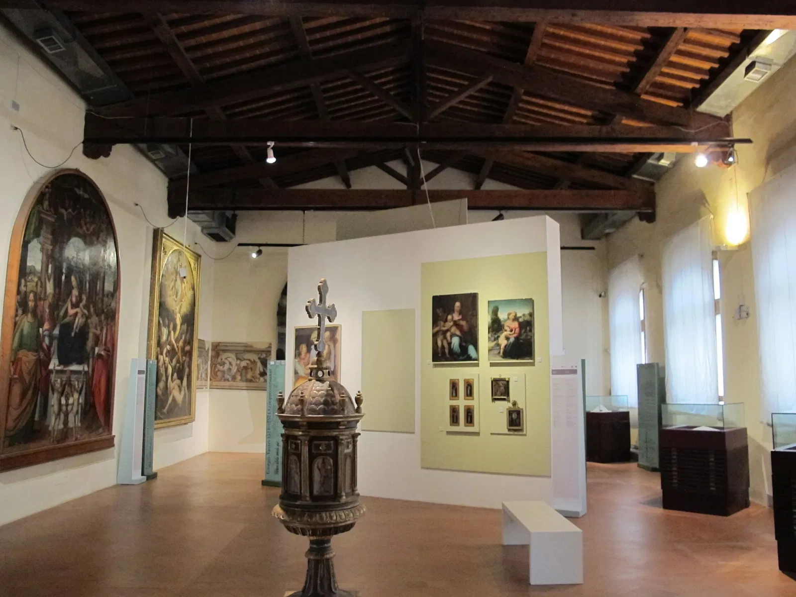 National Museum of Medieval and Modern Art