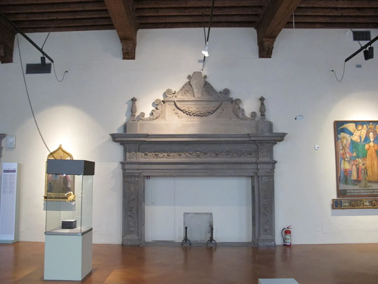 National Museum of Medieval and Modern Art