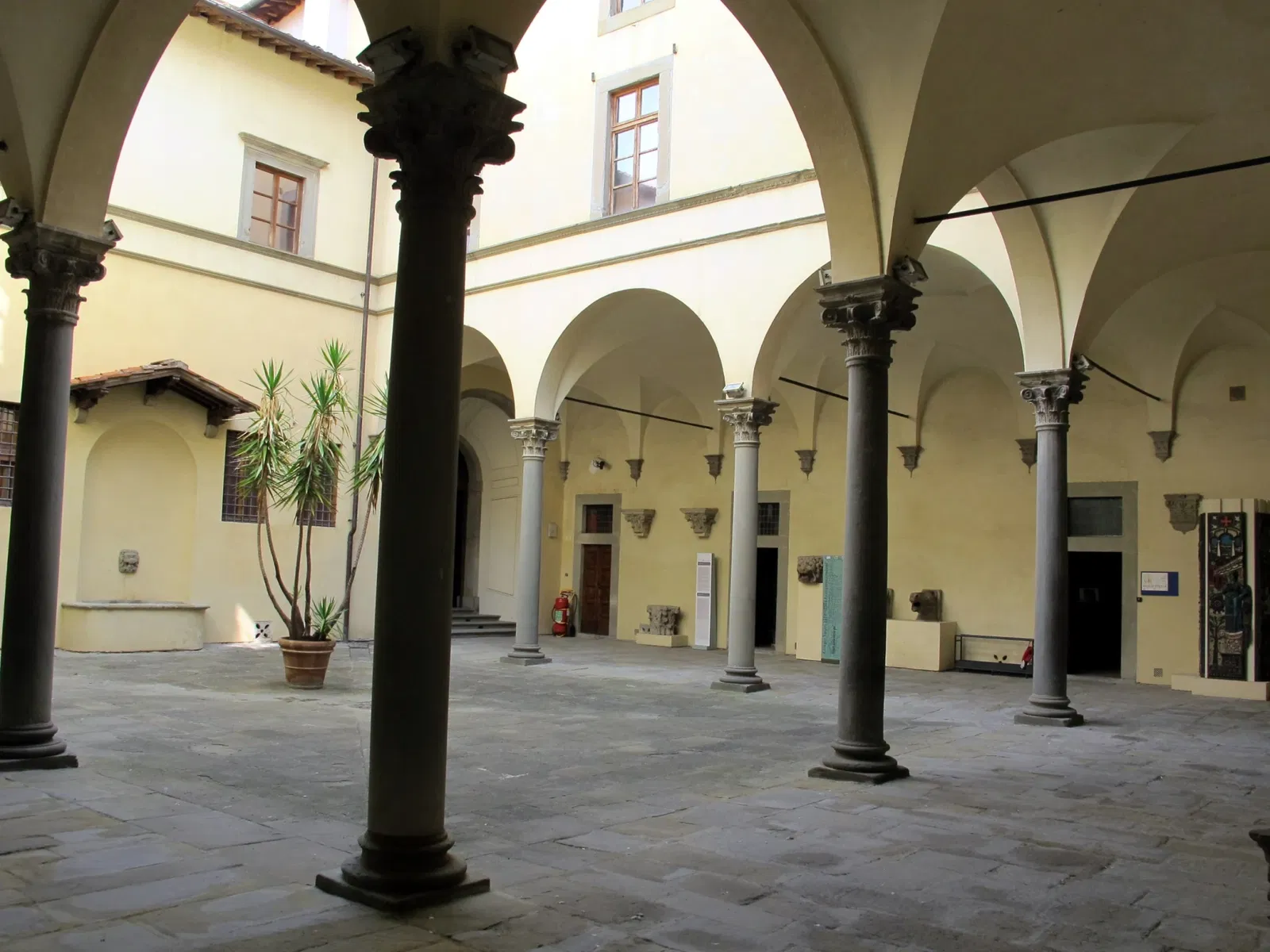 National Museum of Medieval and Modern Art