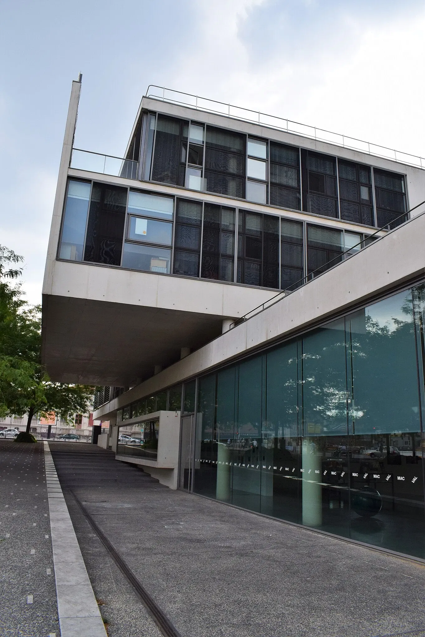 Museo de arte contemporáneo del Valle del Marne