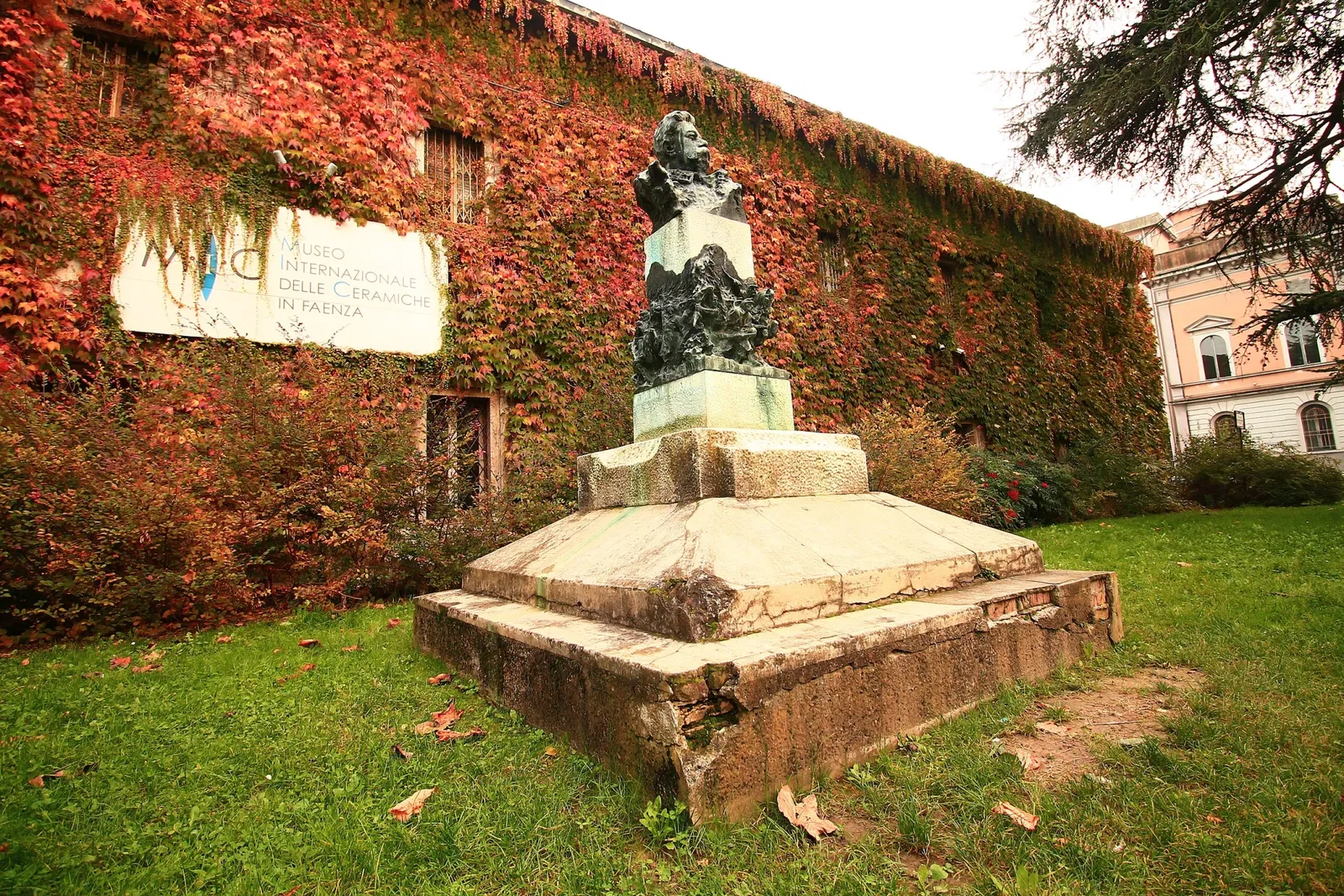 International Museum of Ceramics in Faenza