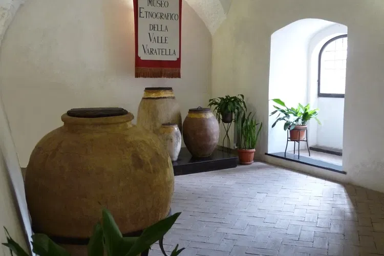 Museo Etnografico della Val Varatella