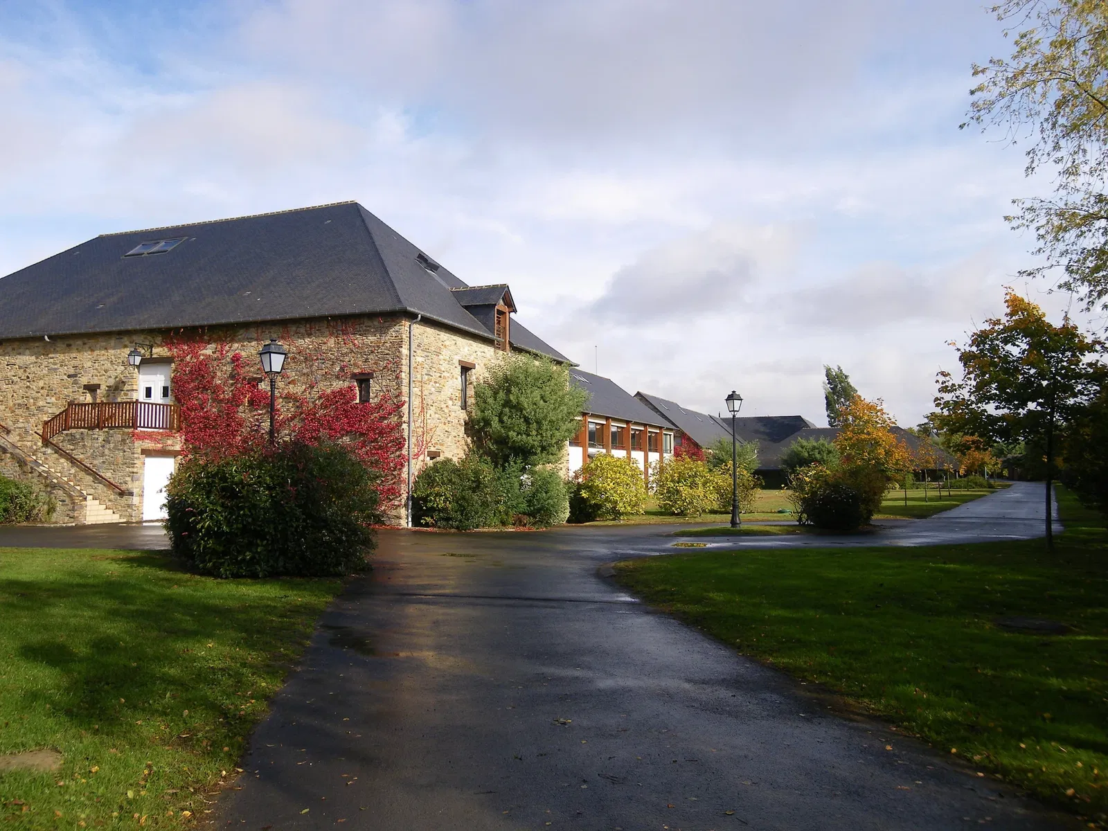 The Manor of the Automobile