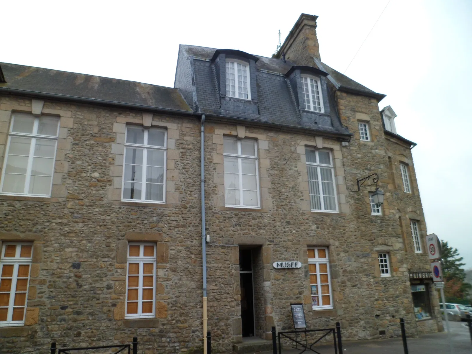 Musée Quesnel-Morinière