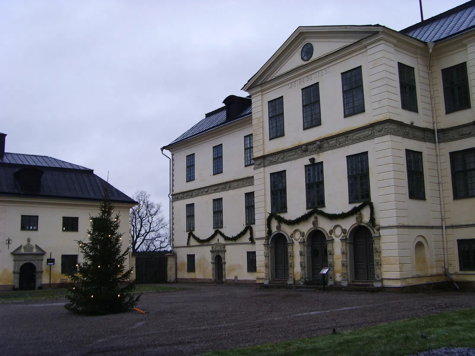 Löfstad Palace