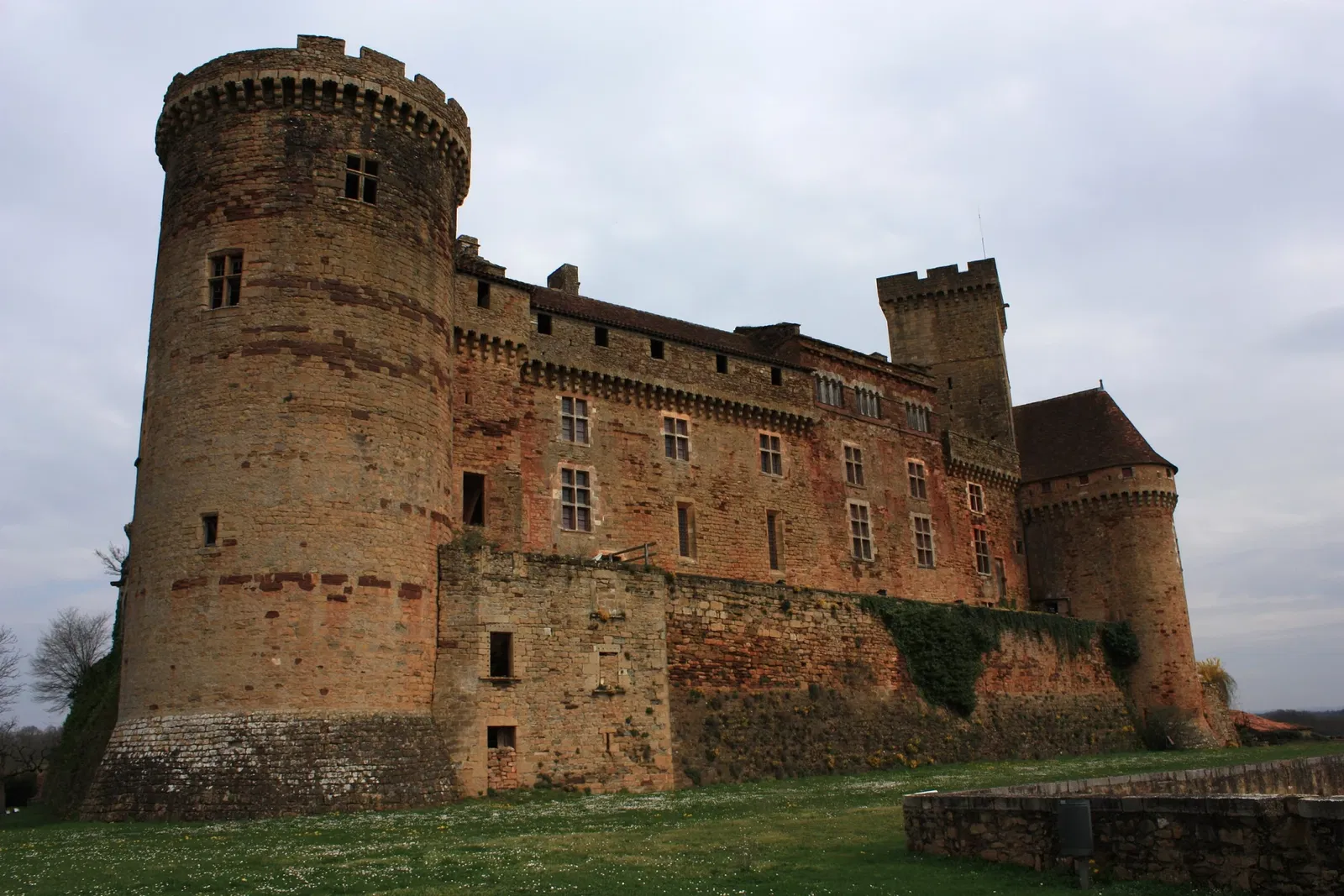 Château de Castelnau-Bretenoux