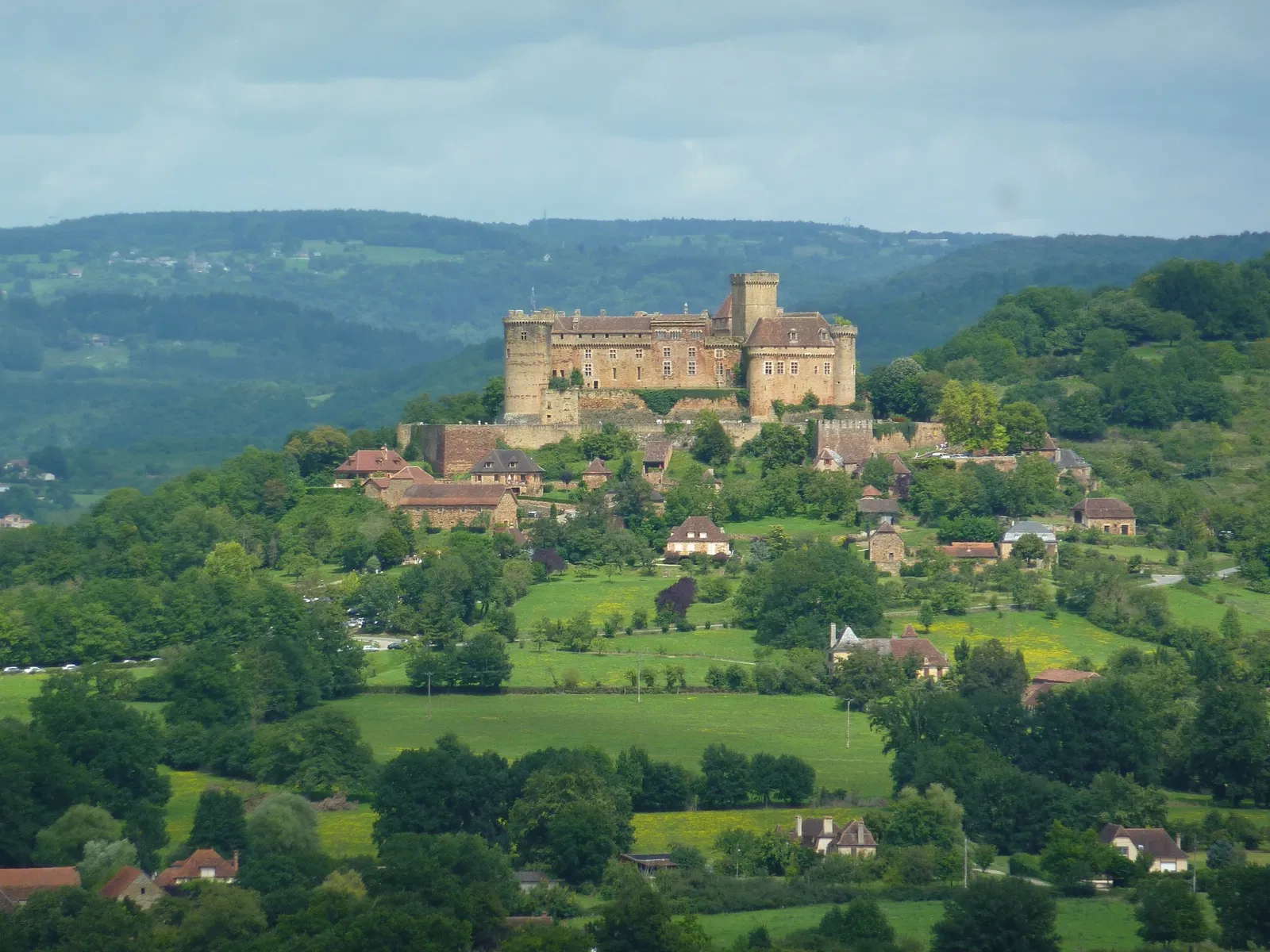 Château de Castelnau-Bretenoux