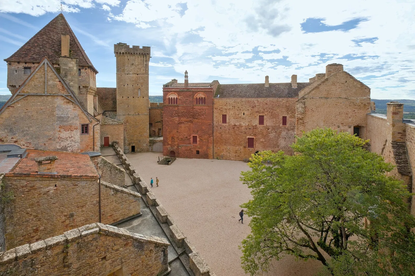 Castelnau-Bretenoux Castle