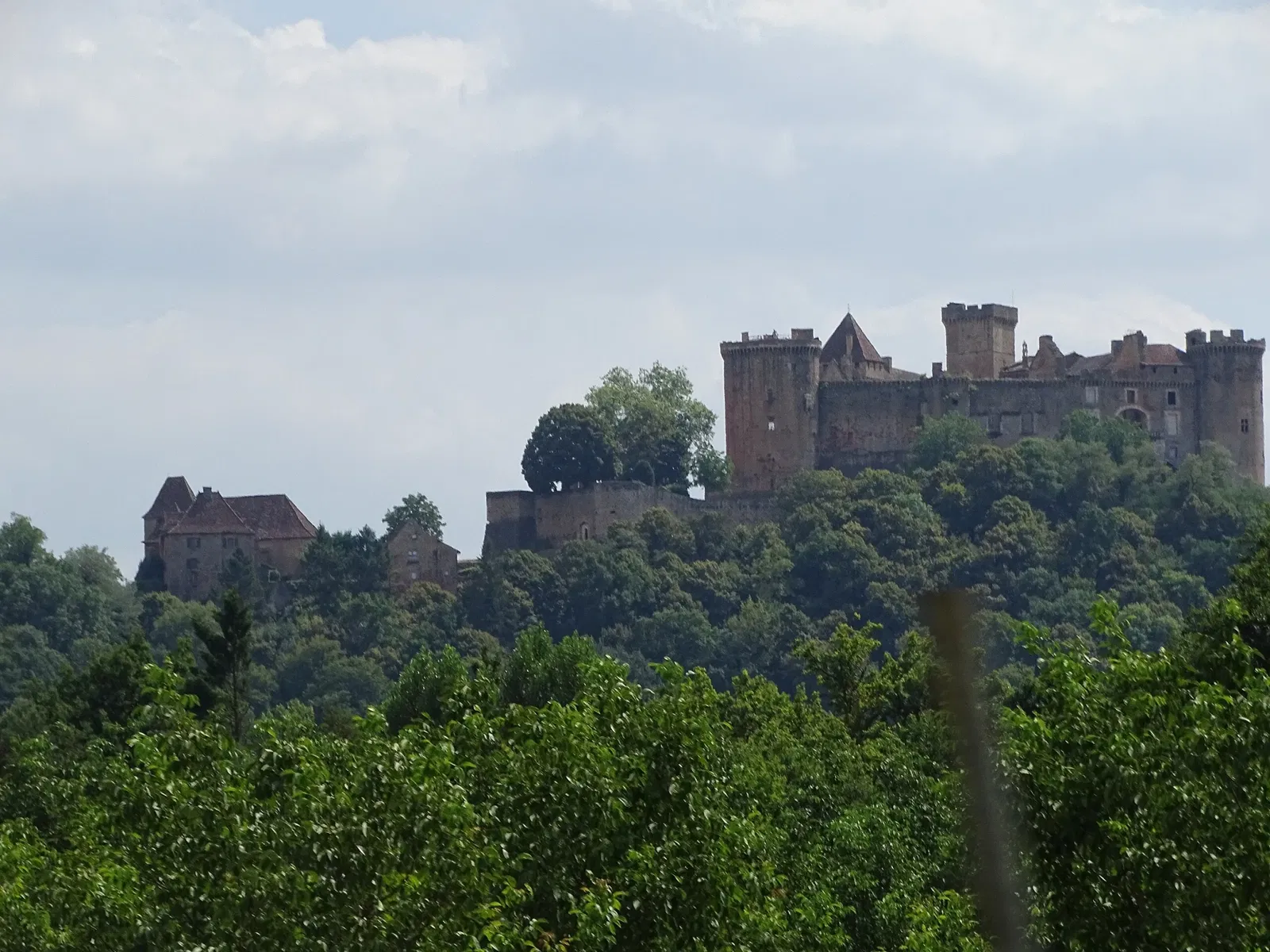 Castelnau-Bretenoux Castle