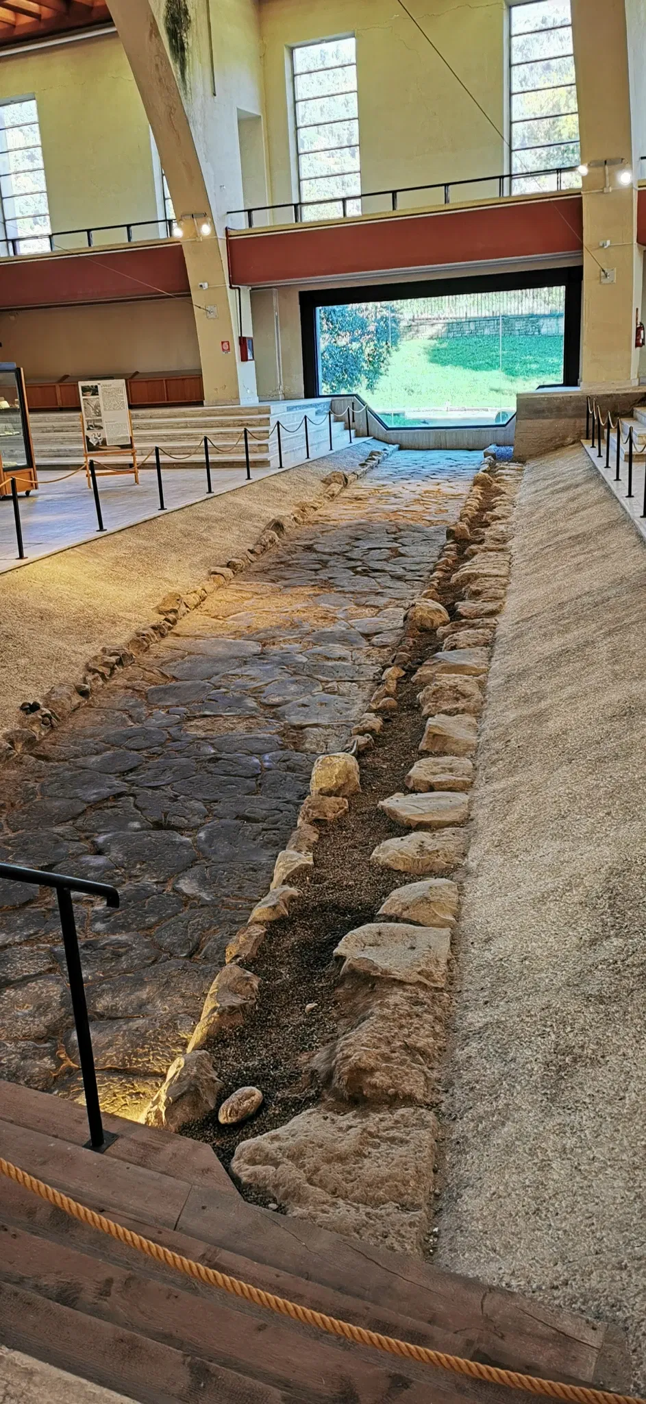 Museo delle Navi Romane