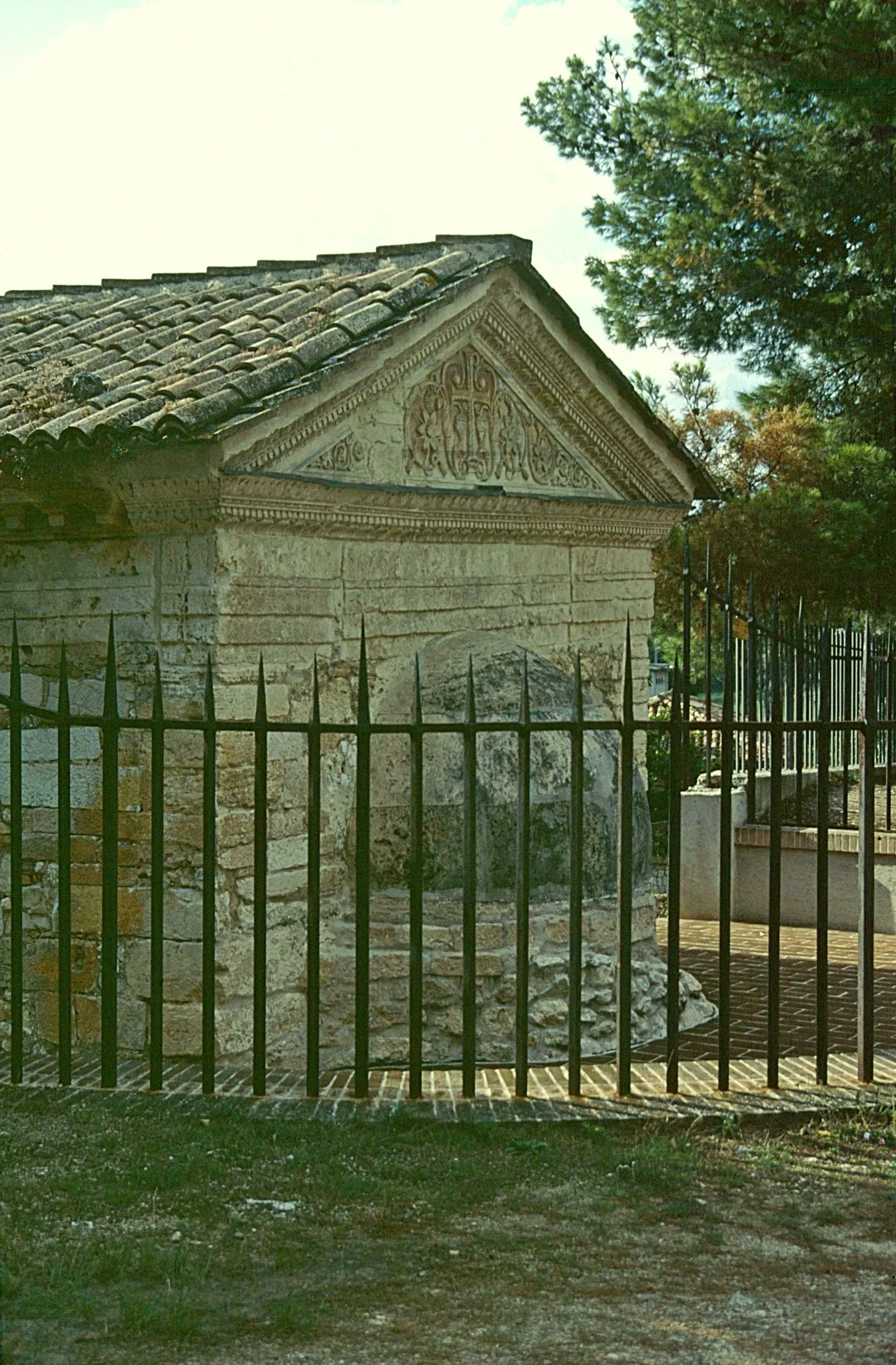 Tempietto del Clitunno