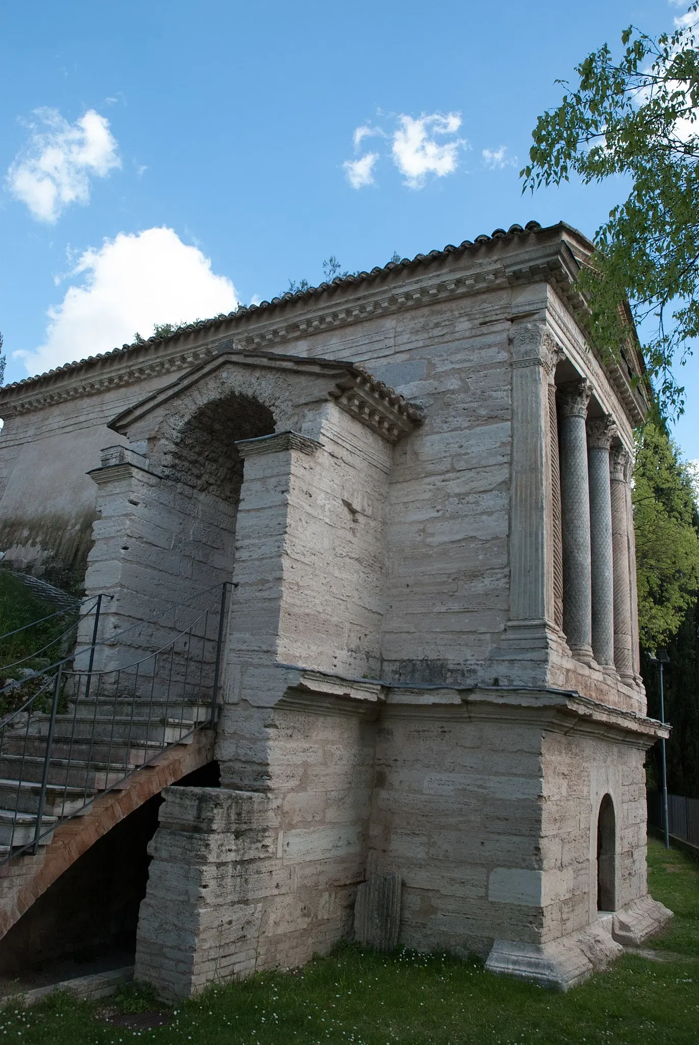 Temple of Clitunno