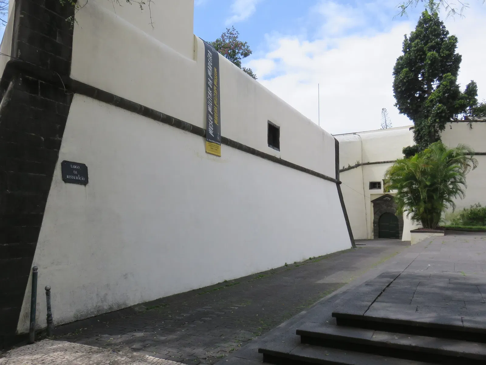 São Lourenço Palace Museum