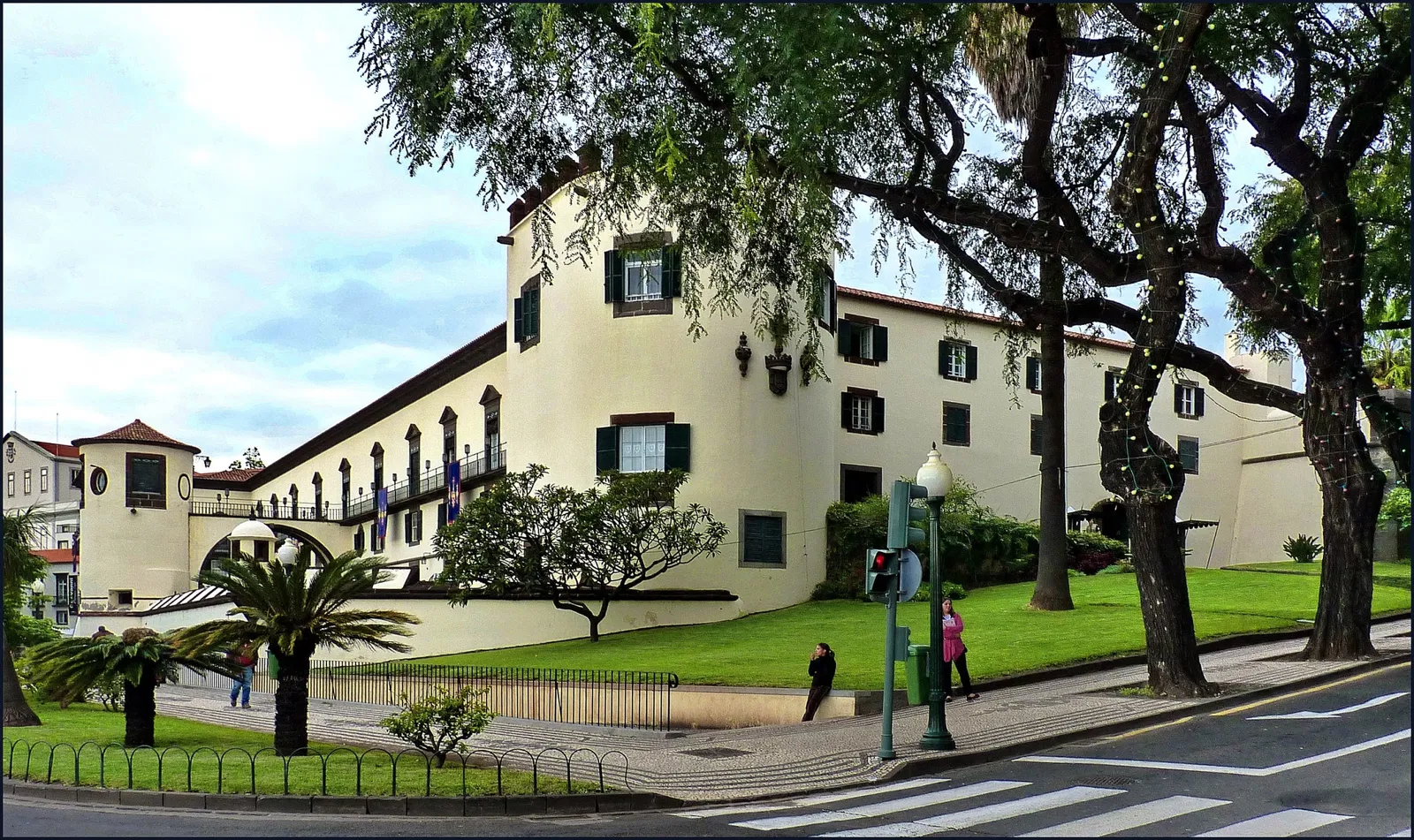 São Lourenço Palace Museum