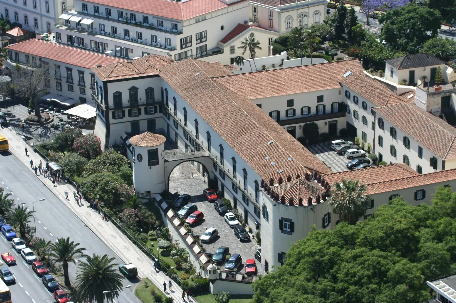 São Lourenço Palace Museum