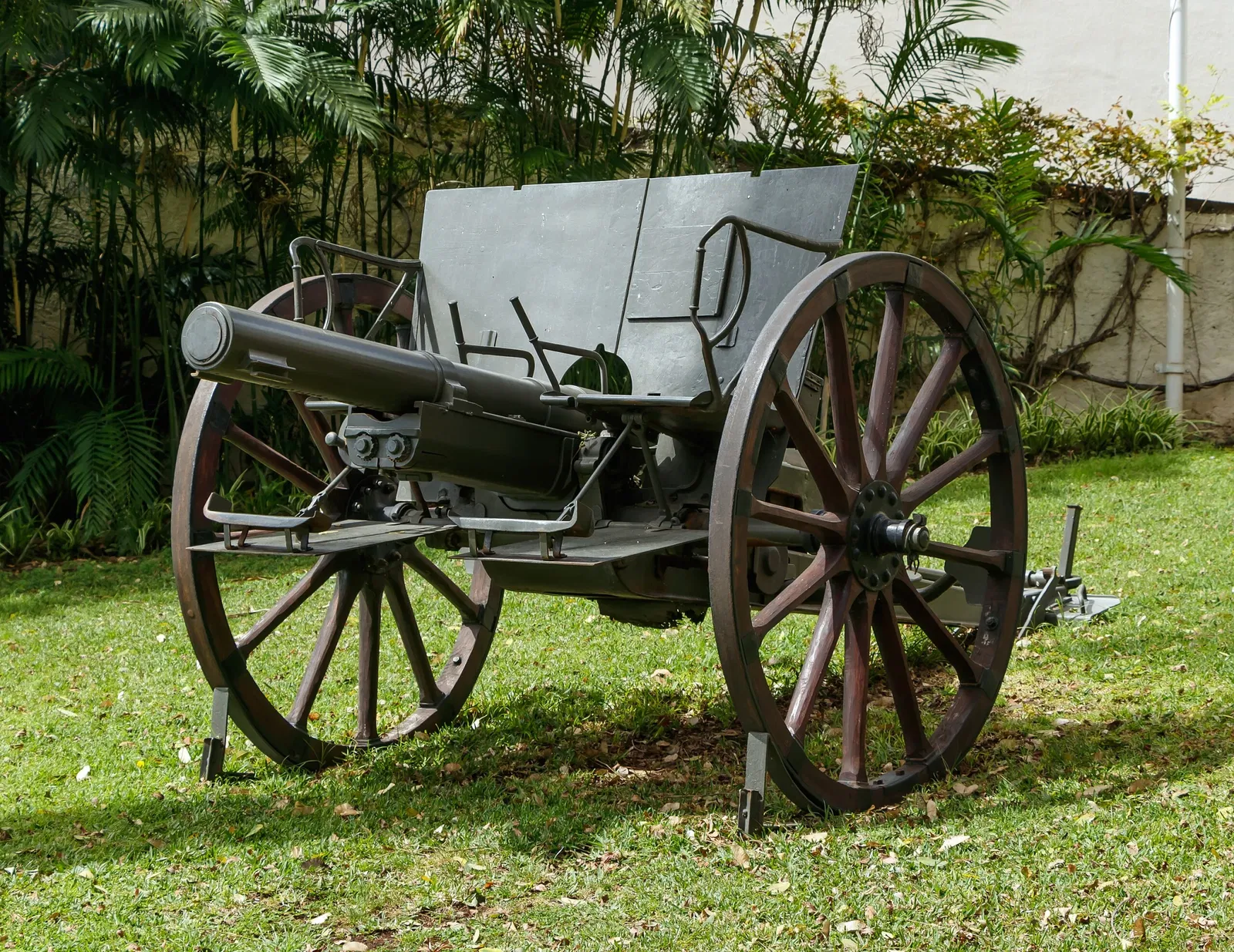 São Lourenço Palace Museum