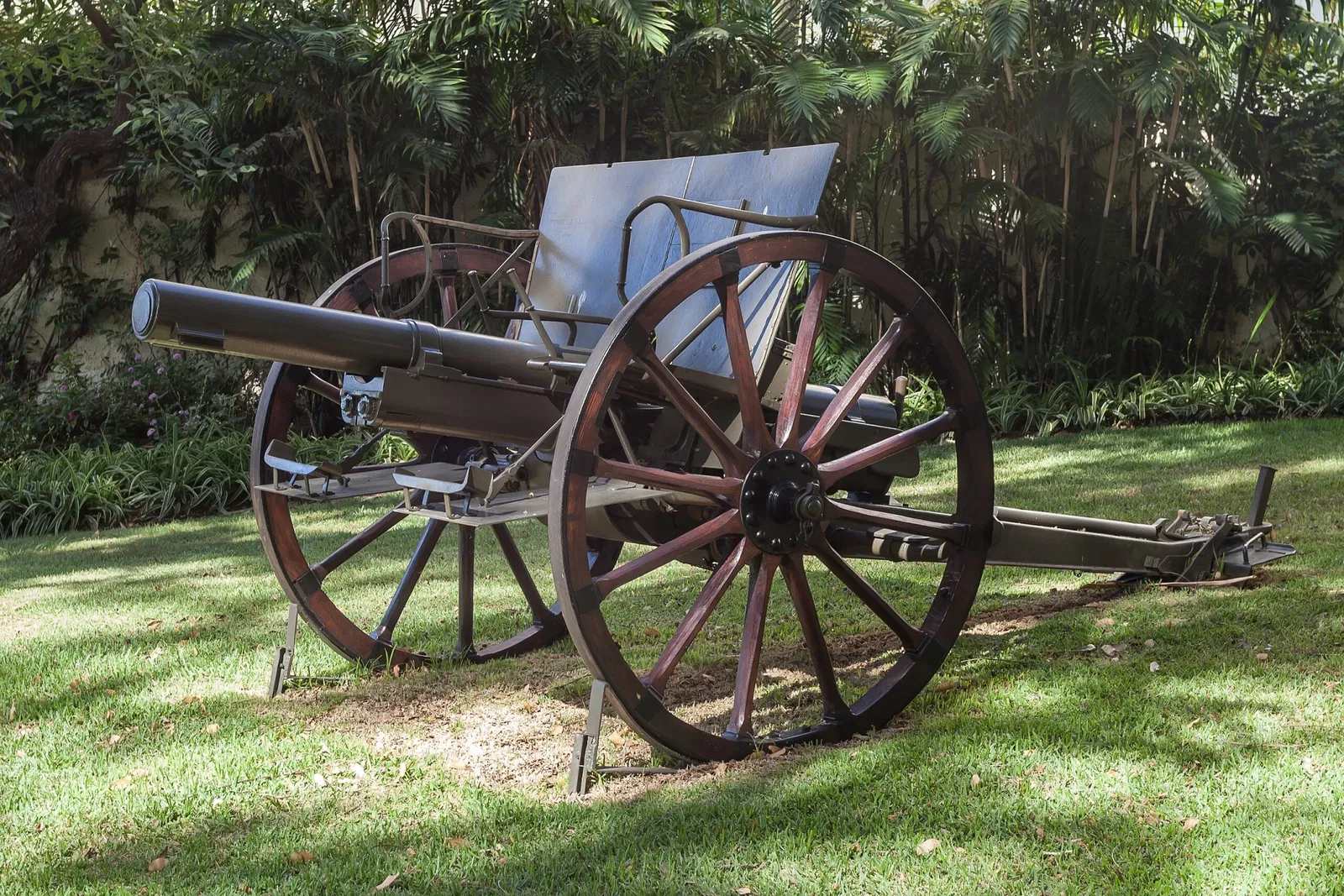 São Lourenço Palace Museum