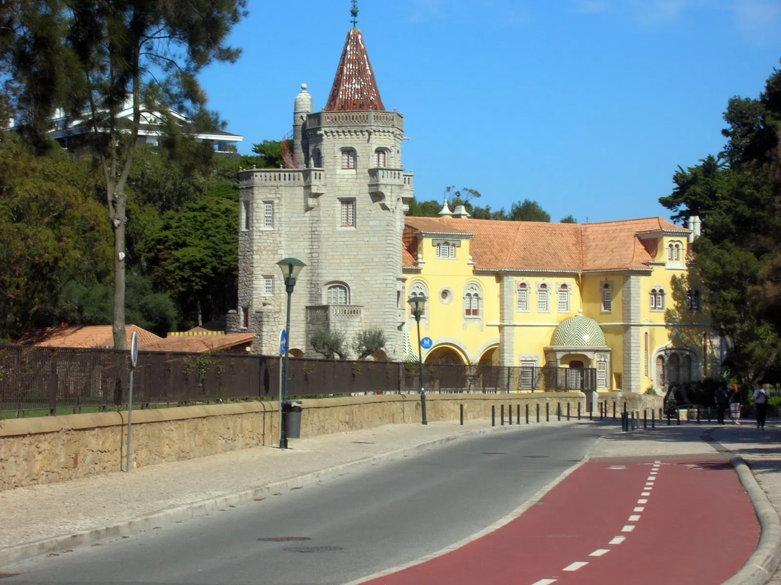 Museu Condes de Castro Guimarães