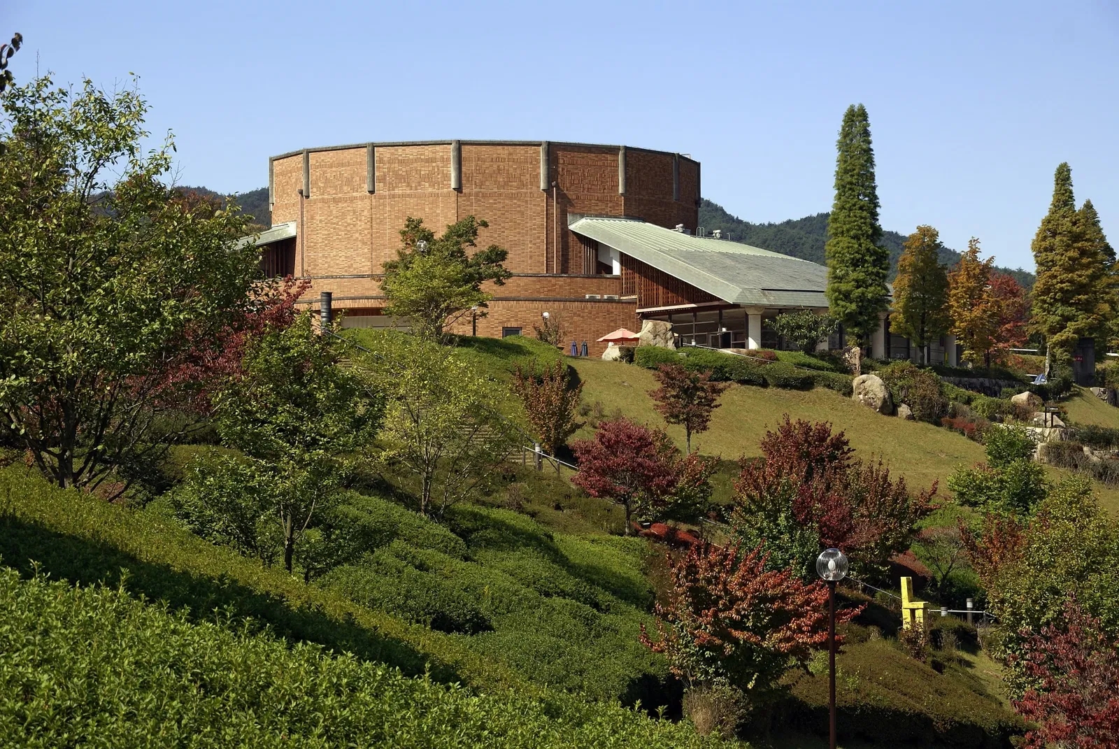 Shigaraki Ceramic Cultural Park- Ceramics Museum
