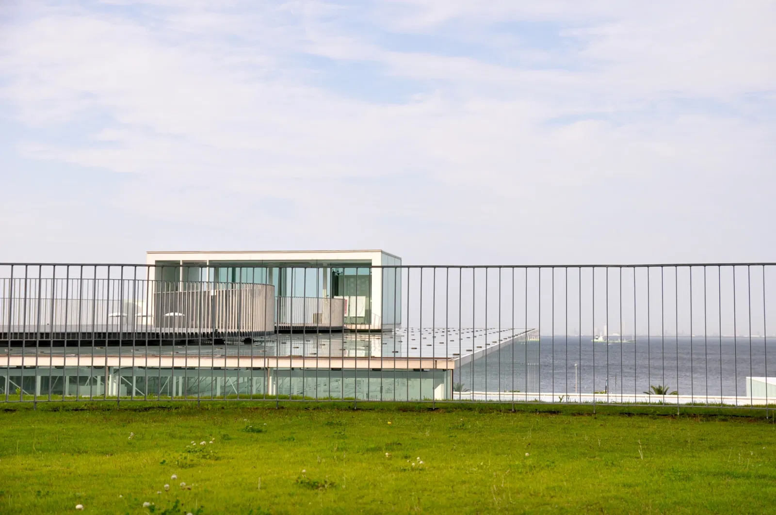 Yokosuka Museum of Art