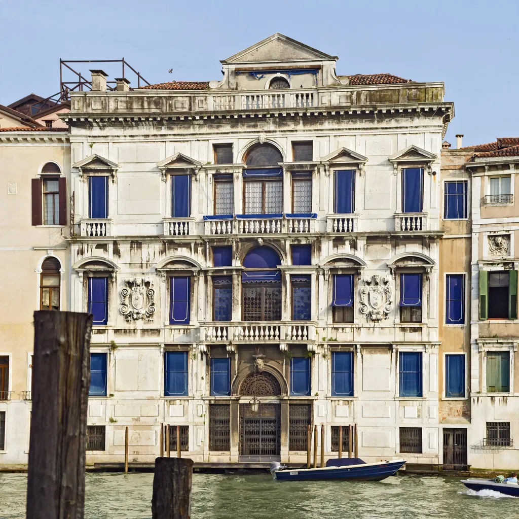 Kimono da uomo: Fili di vita, racconti di stile