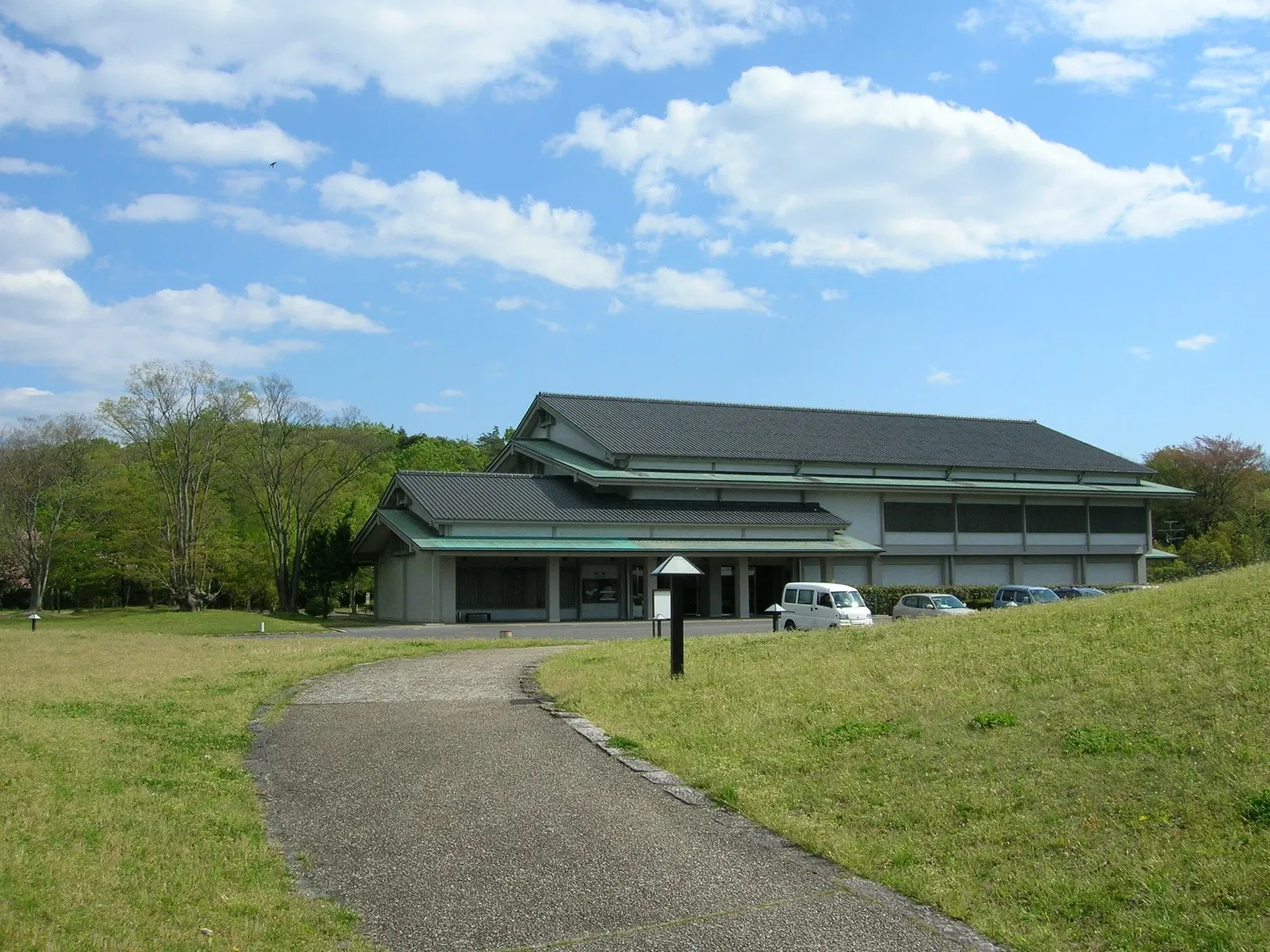 Aichi Prefectural Ceramic Museum