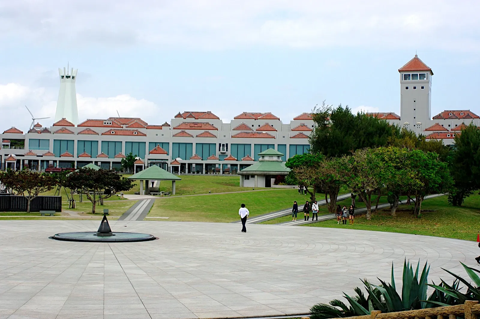Okinawa Prefectural Peace Memorial Museum