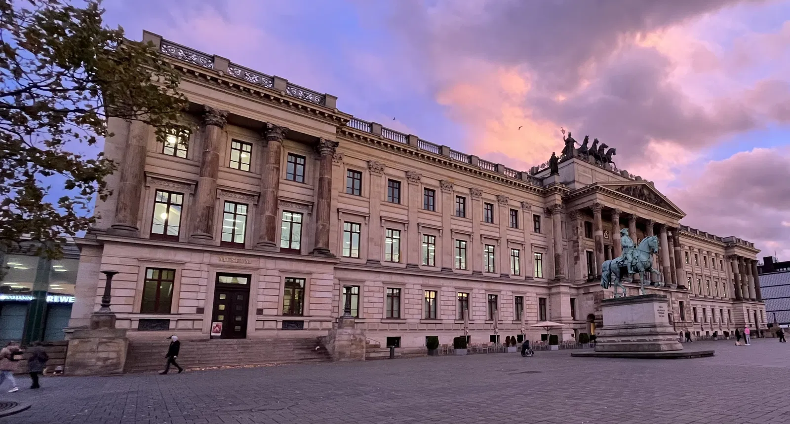 Brunswick Palace Museum