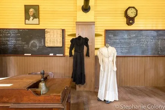 Crow Valley School Museum