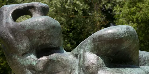 Henry Moore: Naturaleza monumental