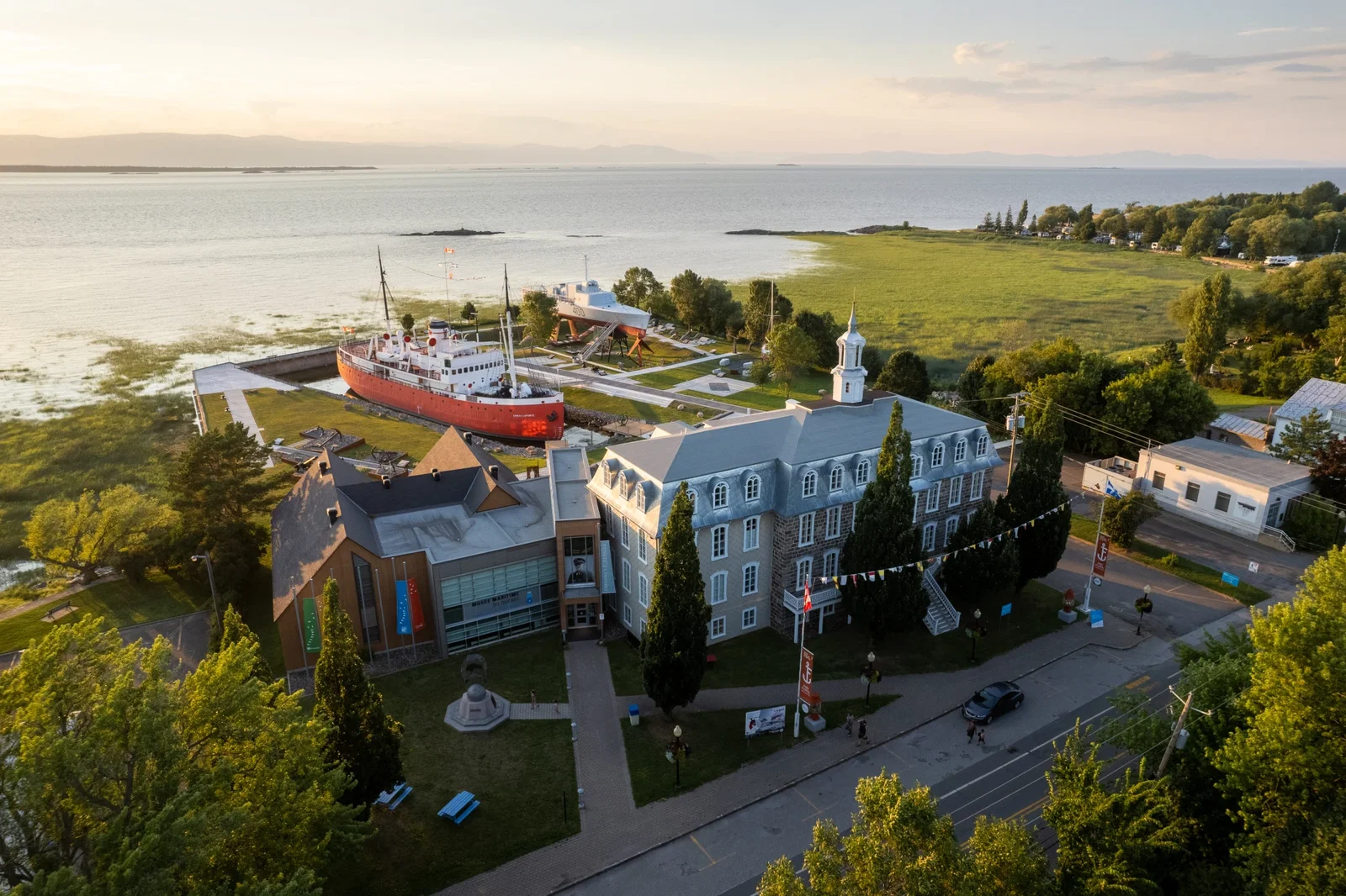 Musée maritime du Québec - Captain J. E. Bernier
