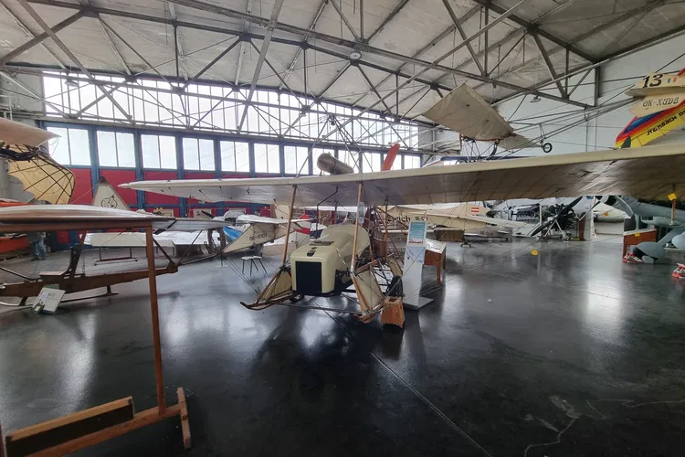 Flug - Museum - Aviaticum
