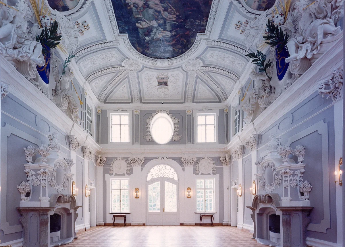 Kadriorg Art Museum